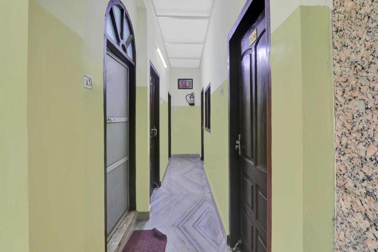 Oyo 82407 K Shree Guest House Varanasi Ngoại thất bức ảnh